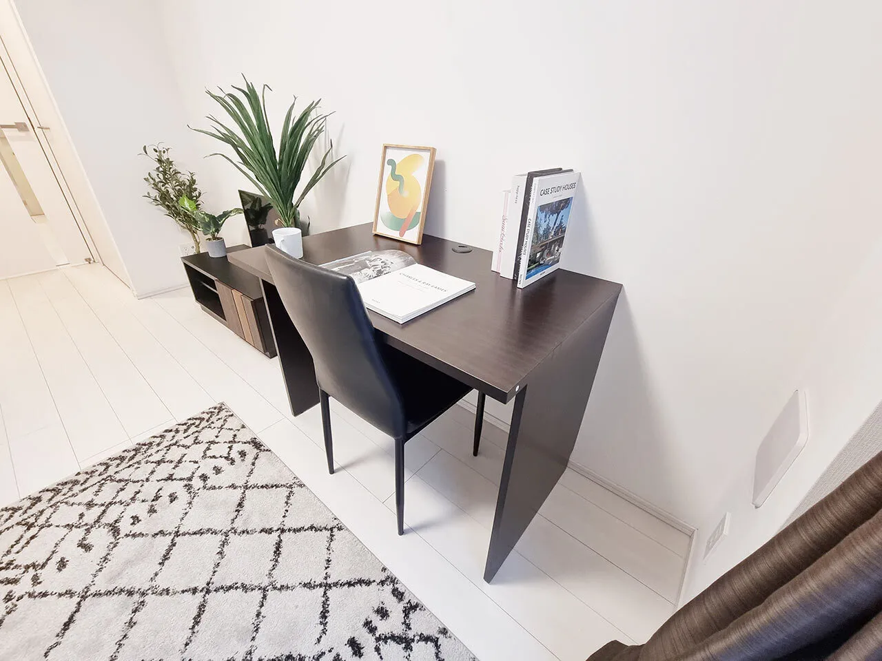 Mynavi Stay Osaki 2 - Interior - ["Furniture", "Interior design", "Wood"]