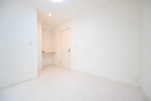 Prague Terrace, In Front Of The University Of Tokyo - Interior - ["Flooring", "Floor", "Wood flooring"]