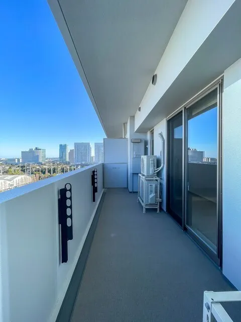 Royal Parks Ariake - Interior - ["Daytime", "Apartment", "Condominium"]