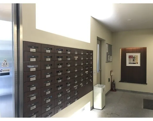 Tokyu Setup Residence Ebisu - Exterior - ["Cabinetry", "Fixture", "Architecture"]