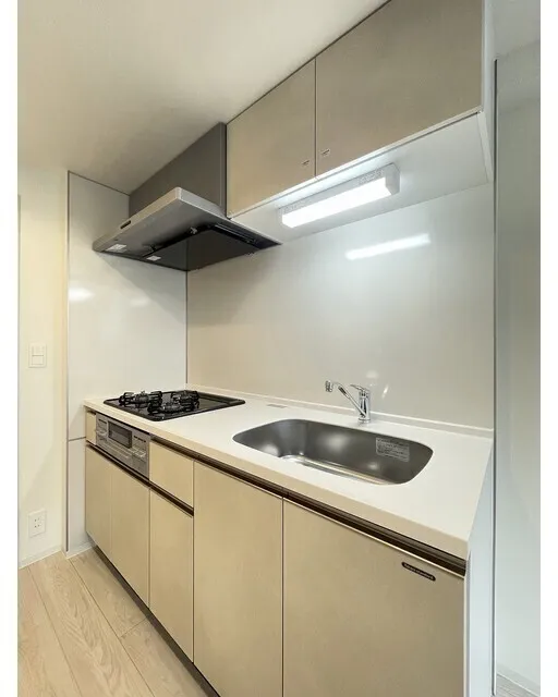 Comforia Liv Minamisunamachi East - Interior - ["Apartment", "Kitchen", "Major appliance"]
