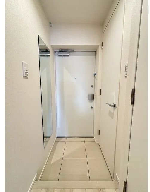 Asyl Court Nerima Nakamurabashi - Interior - ["Flooring", "Floor", "Door"]