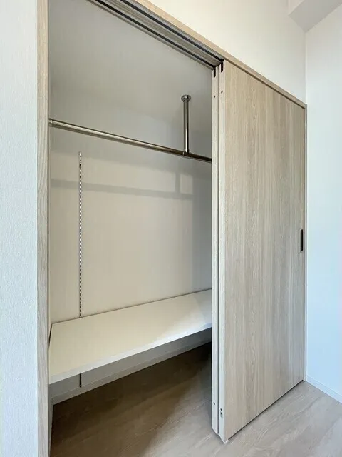 Stylio Kamata West - Interior - ["Wood", "Flooring", "Floor"]