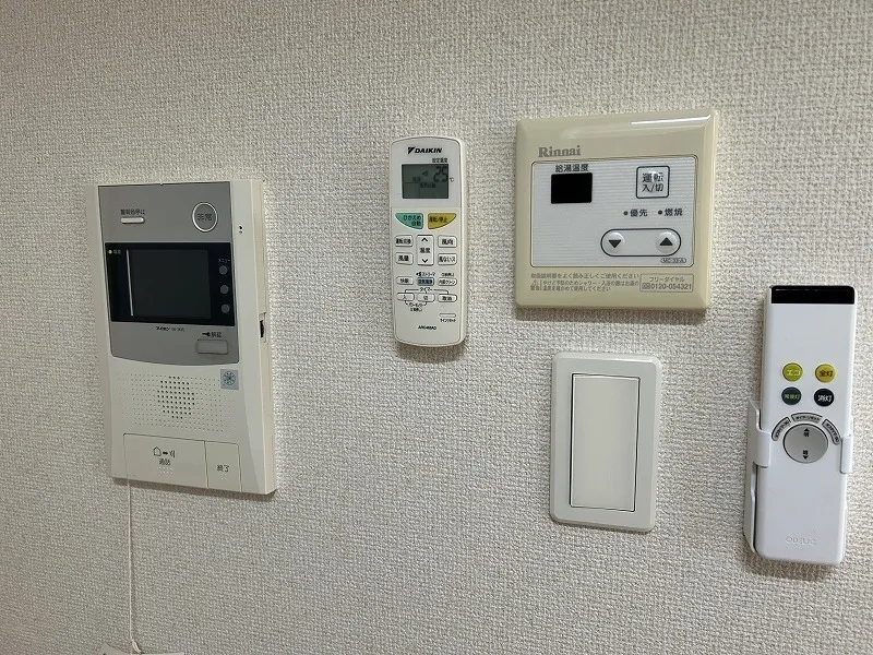 Fiore Tsukishima - Interior - ["Electronic device", "Technology", "Electronics"]
