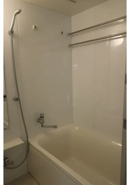Comforia Shin-Nakano - Interior - ["Bathtub", "Plumbing fixture", "Bathroom"]