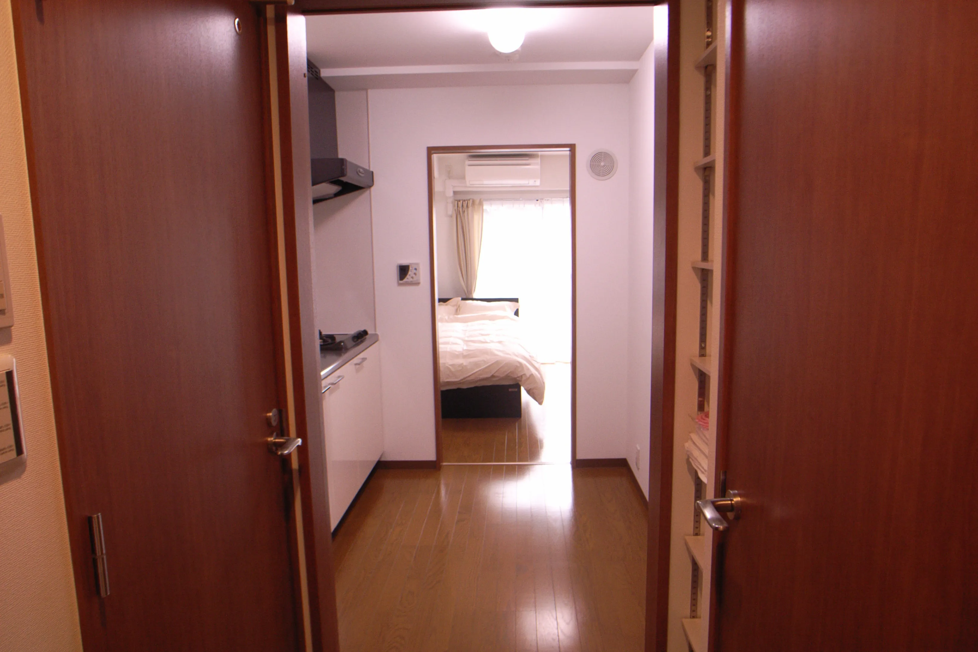 JAPT Roppongi 2 - Interior - ["Room", "Property", "Door"]