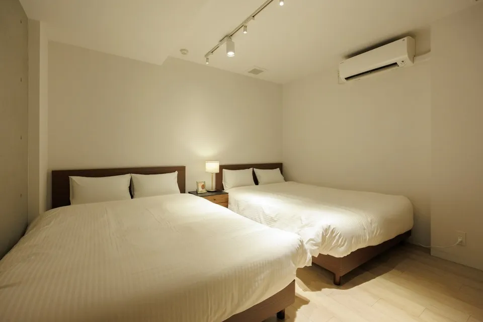 Hmlet Nakano Honcho - Interior - ["Wood", "Flooring", "Floor"]