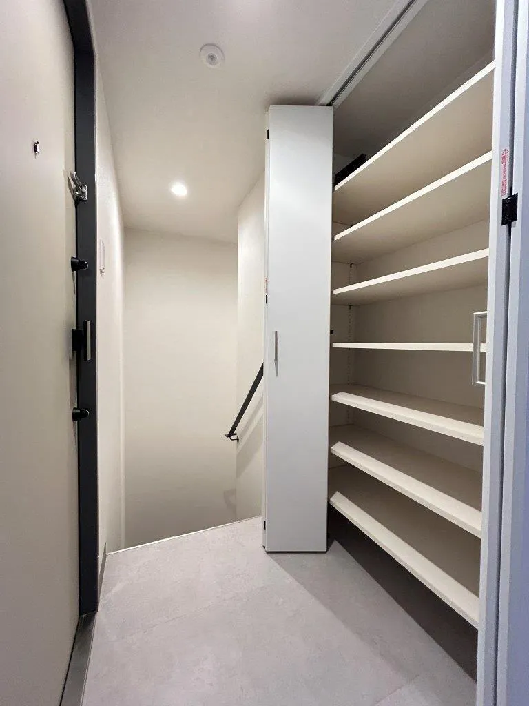 LiveFlat Higashi Koenji II - Interior - ["Wood", "Flooring", "Floor"]