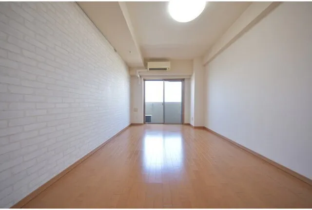 Welt Nishi Oshima Grasse - Interior - ["Flooring", "Floor", "Ceiling"]