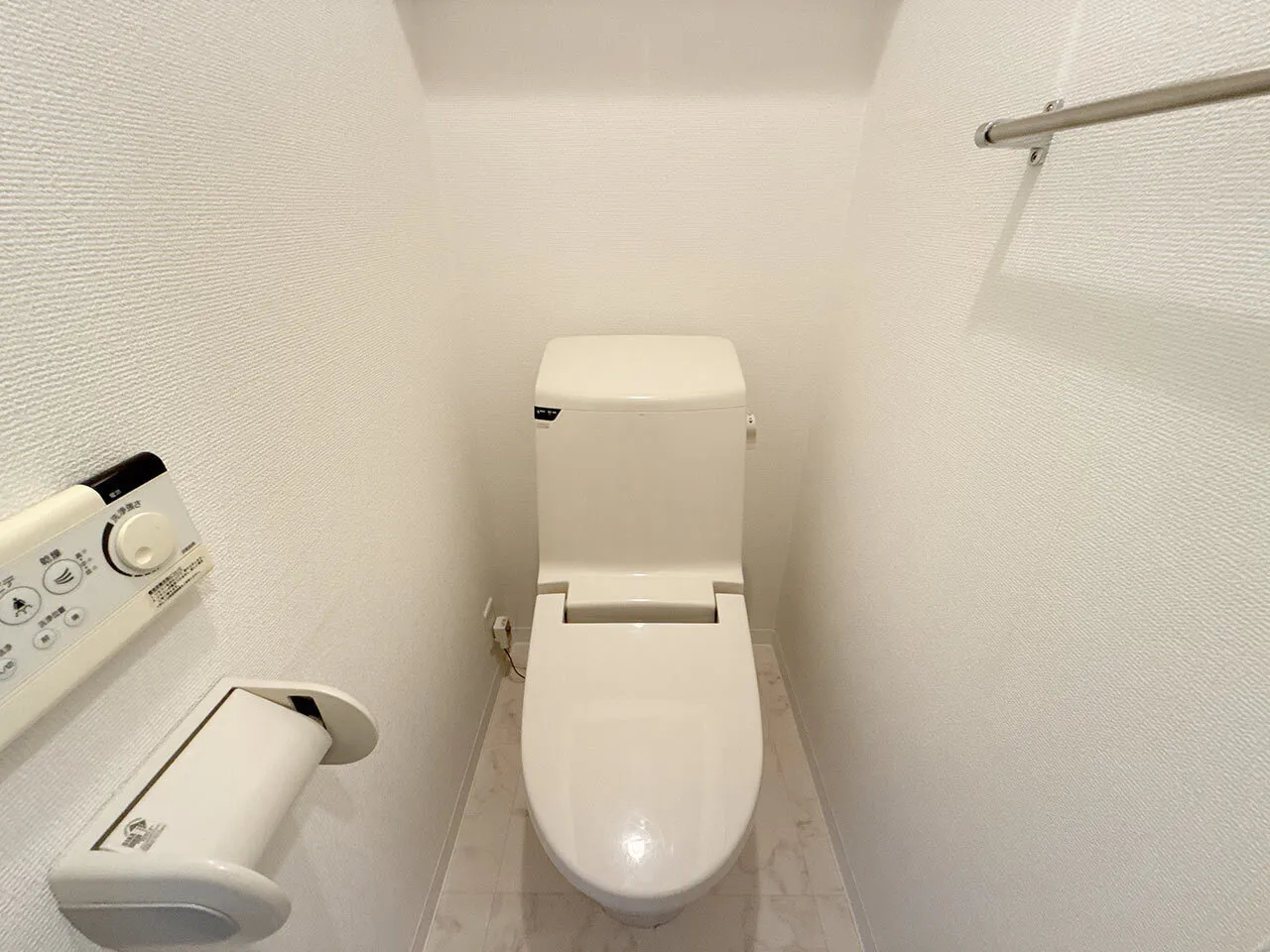 Mynavi STAY Kanda North Exit - Interior - []