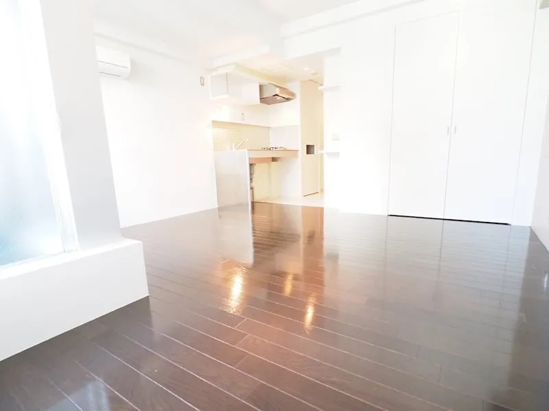 Residia Meguro II - Interior - ["Flooring", "Floor", "Wood"]