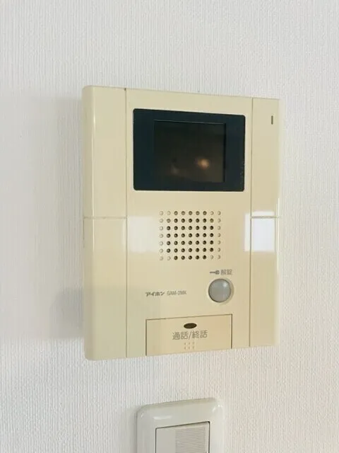 Nakano Nine's Core - Interior - ["Rectangle", "Machine", "Font"]