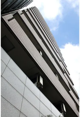 Sky Court Shiba Ichibankan - Exterior - ["Brutalist architecture", "High-rise building", "Headquarters"]
