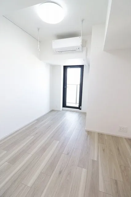 Light Terrace Akihabara - Interior - ["Floor", "White", "Property"]
