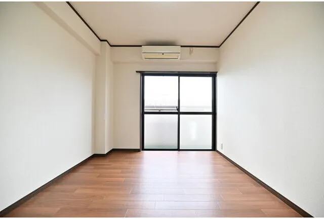 Seeds Residence Eifukucho Palace - Interior - ["Flooring", "Floor", "Ceiling"]