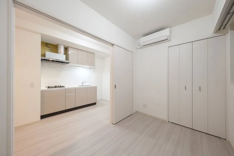 Due Iriya I - Interior - ["Flooring", "Floor", "Apartment"]