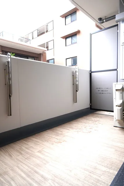 Avan Casa Machiya - Interior - ["Building", "Fixture", "Window"]