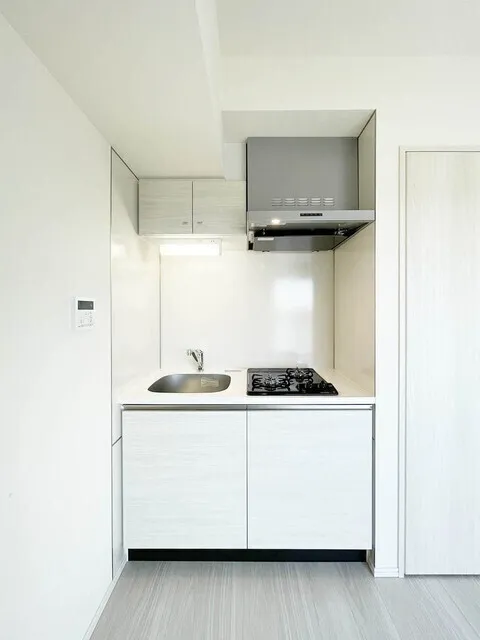Orchid Residence Nishioi - Interior - ["Flooring", "Floor", "Cabinetry"]