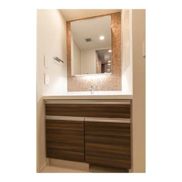 Park Luxe Mishuku - Interior - ["Room", "Property", "Furniture"]