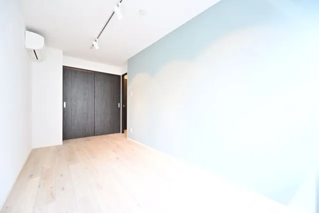 Ruygo Oshiage - Interior - ["Flooring", "Wood", "Floor"]