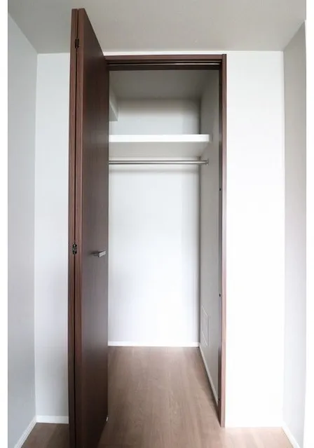 La Douceur Sugamo West - Interior - ["Wood", "Flooring", "Floor"]
