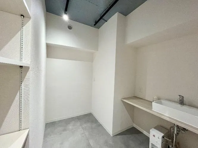 Toyoe Albergo Ueno Room 521
