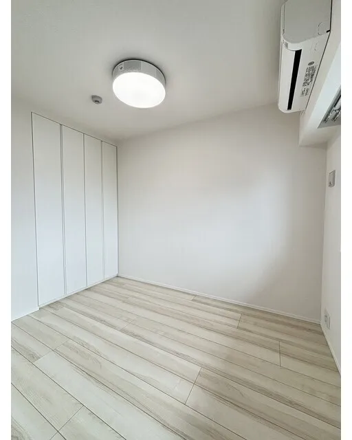 Asyl Court Nerima Nakamurabashi - Interior - ["Ceiling", "Flooring", "Floor"]