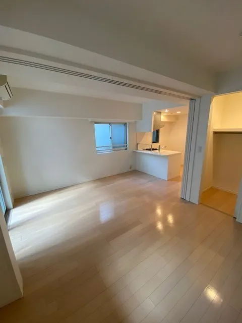 City Index Nishi-Gotanda - Interior - ["Flooring", "Floor", "Ceiling"]