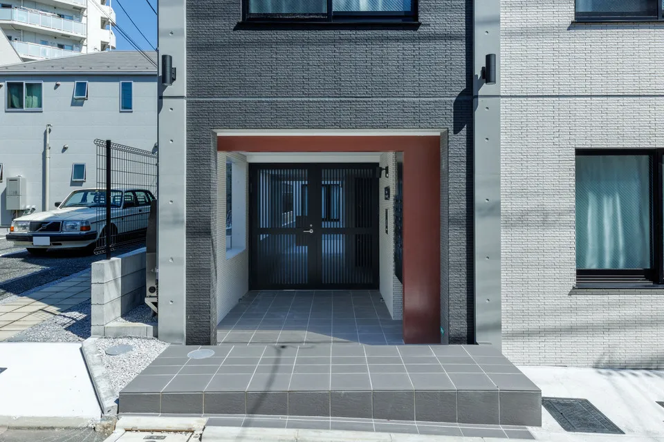 Hmlet Higashi Nakano - Exterior - ["Door", "Urban design", "Composite material"]
