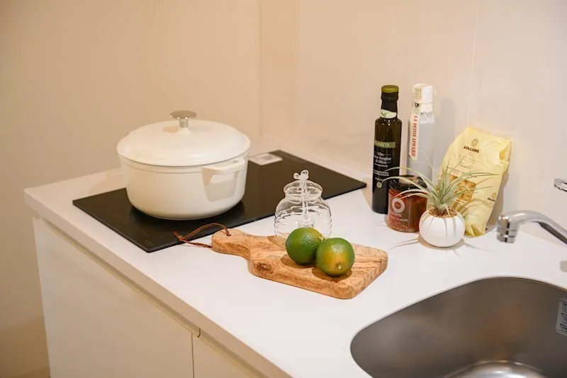 Laclas Nakano Yayoi Town - Interior - ["Tableware", "Countertop", "Kitchen Appliance"]