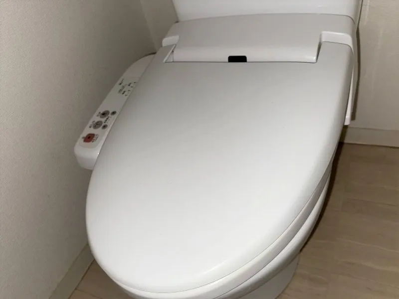 Excellia Nihonbashi Hakozaki - Interior - ["Toilet seat", "Toilet", "Plumbing fixture"]