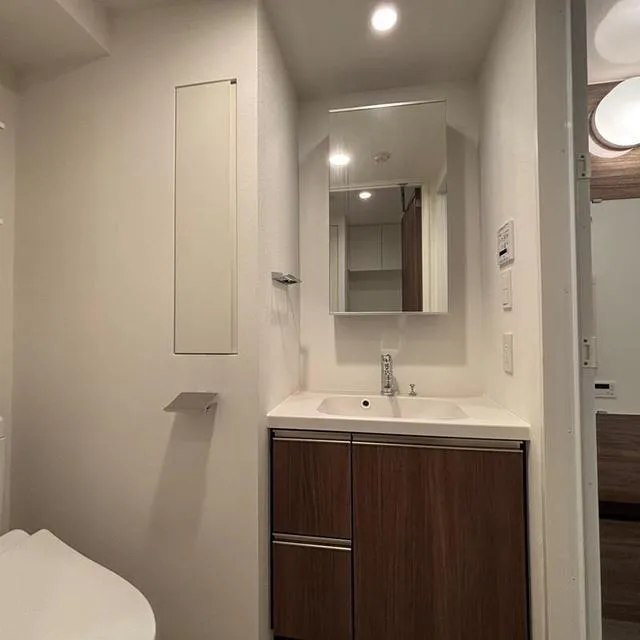 Park Axis Shinagawa Tennozu Isle - Interior - ["Flooring", "Floor", "Interior design"]