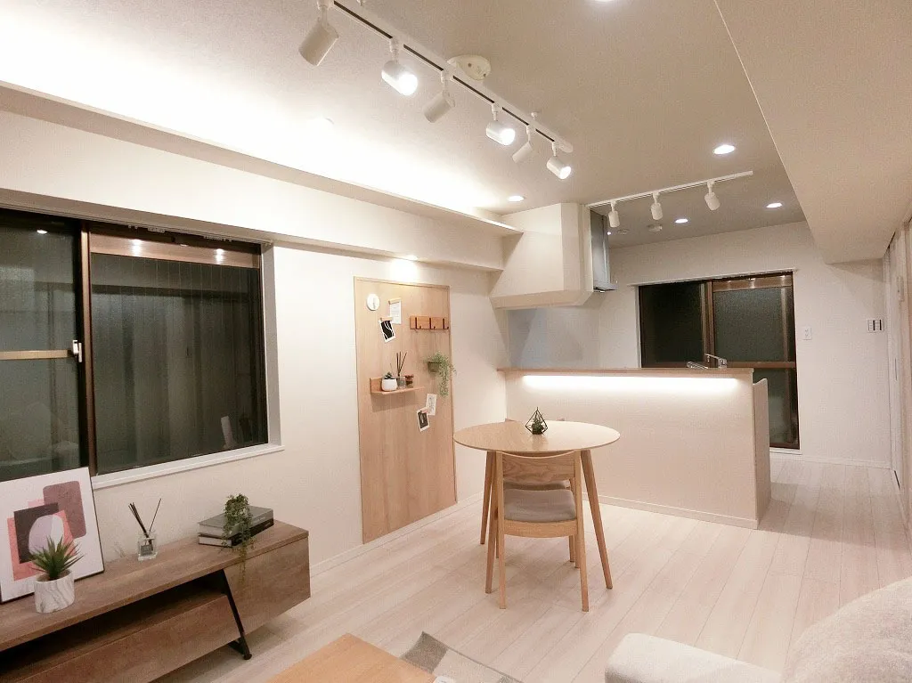 Excel Mitaka Room 201