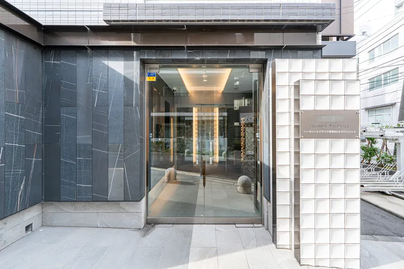 Harmony Residence Kagurazaka Hills First - Exterior - ["Composite material", "Commercial building", "Glass"]