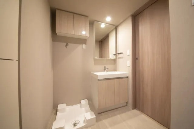 Proud Flat Tsukishima Avenue - Interior - ["Building", "Property", "Tap"]