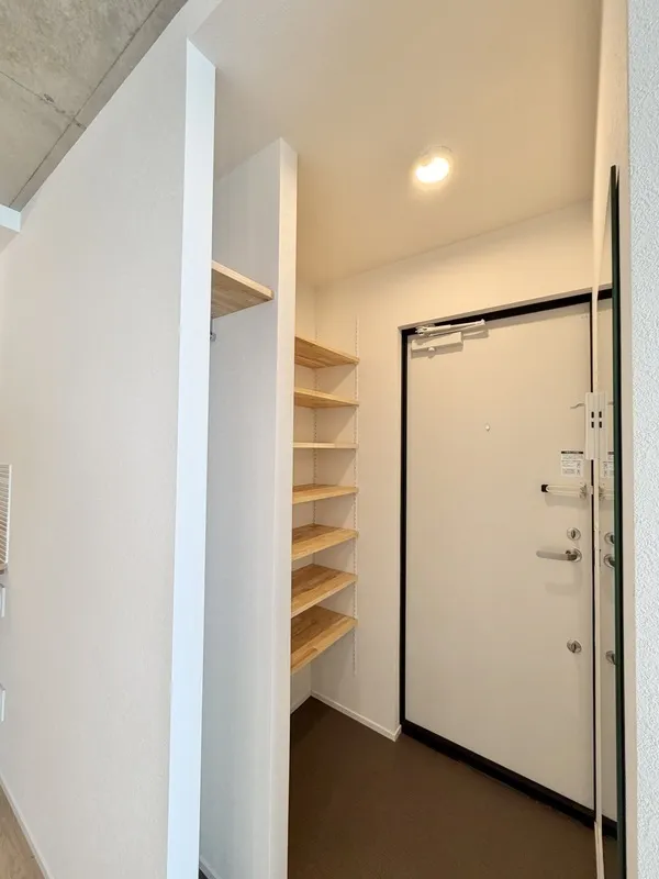 Trias446 - Interior - ["Wall", "Flooring", "Wood"]