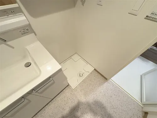 Belle Maison Nakamurabashi North NW - Interior - ["Flooring", "Floor", "Plumbing fixture"]