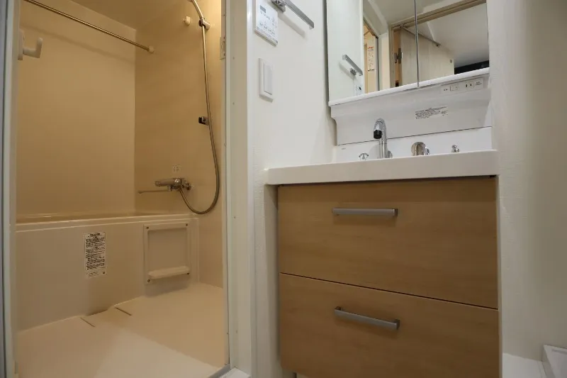 Atrio Flats Kikugawa North - Interior - ["Plumbing fixture", "Wall", "Flooring"]