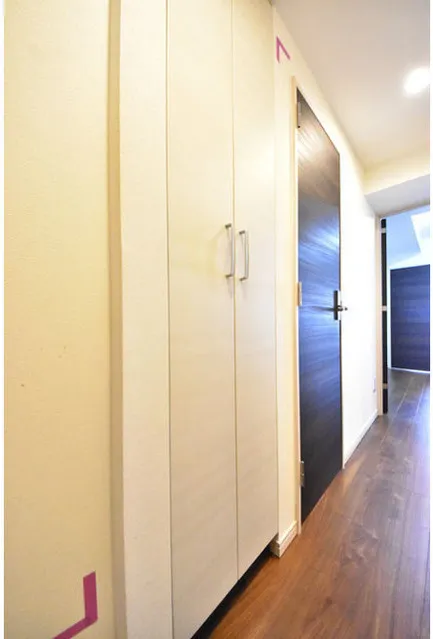 King House Sugamo - Interior - ["Wall", "Flooring", "Wood"]