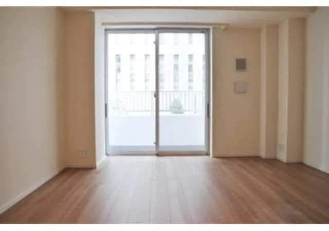 Park Axis Toyosu Canal - Interior - ["Flooring", "Floor", "Wood flooring"]