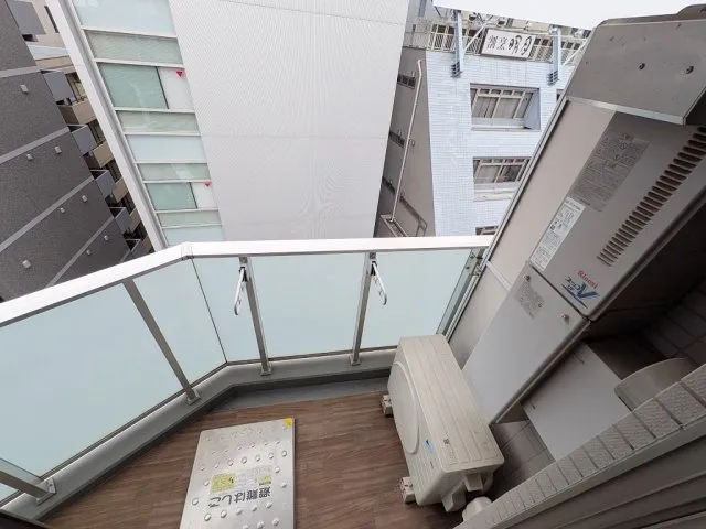 Makes Design Shiba Park - Interior - ["Apartment", "Floor", "Glass"]