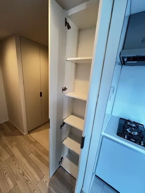 Cross Residence Rikugien - Interior - ["Cabinetry", "Shelf", "Interior design"]