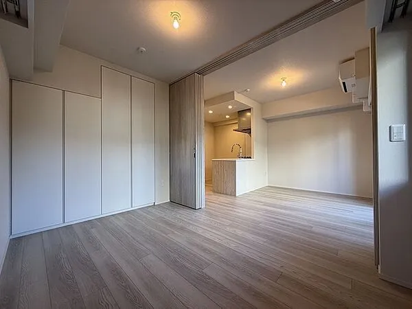 Predia Court Sangenjaya - Interior - ["Flooring", "Floor", "Wood"]