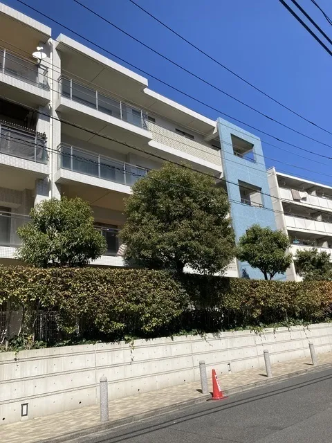Garden Gotenyama - Exterior - ["Apartment", "Urban design", "Condominium"]