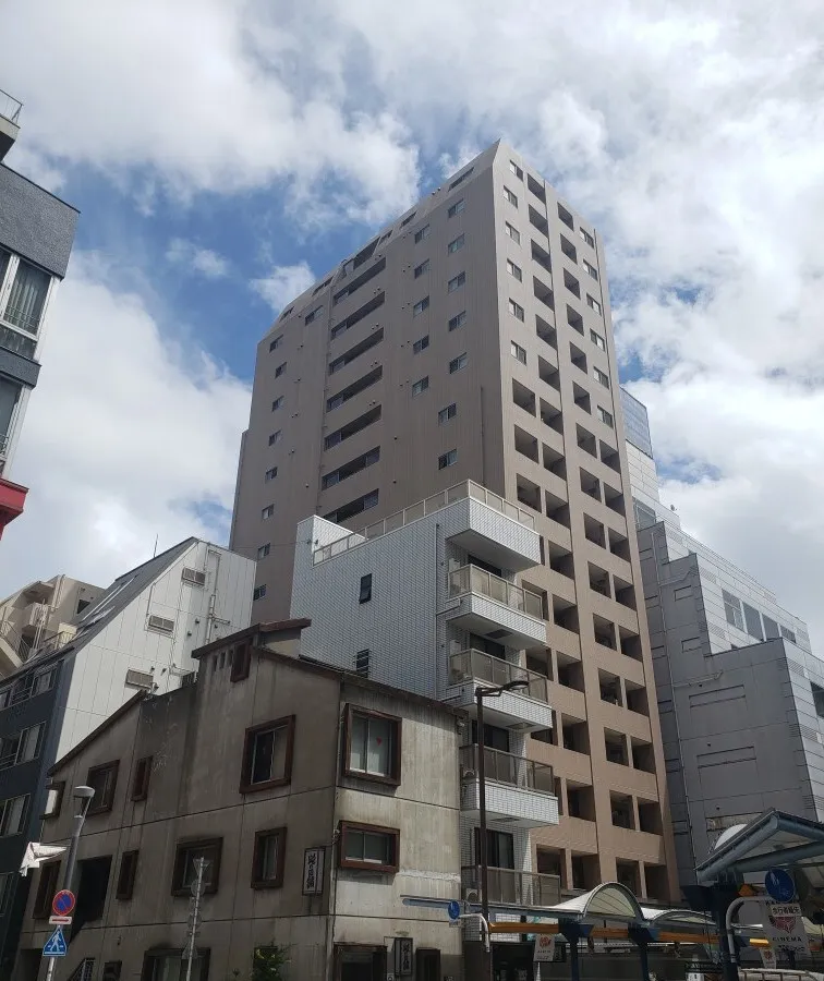 Cross Residence Kamata - Exterior - ["Cloud", "Sky", "Building"]