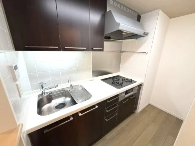 Prime Urban Nihonbashi Odenmacho - Interior - ["Flooring", "Kitchen Sink", "Kitchen"]