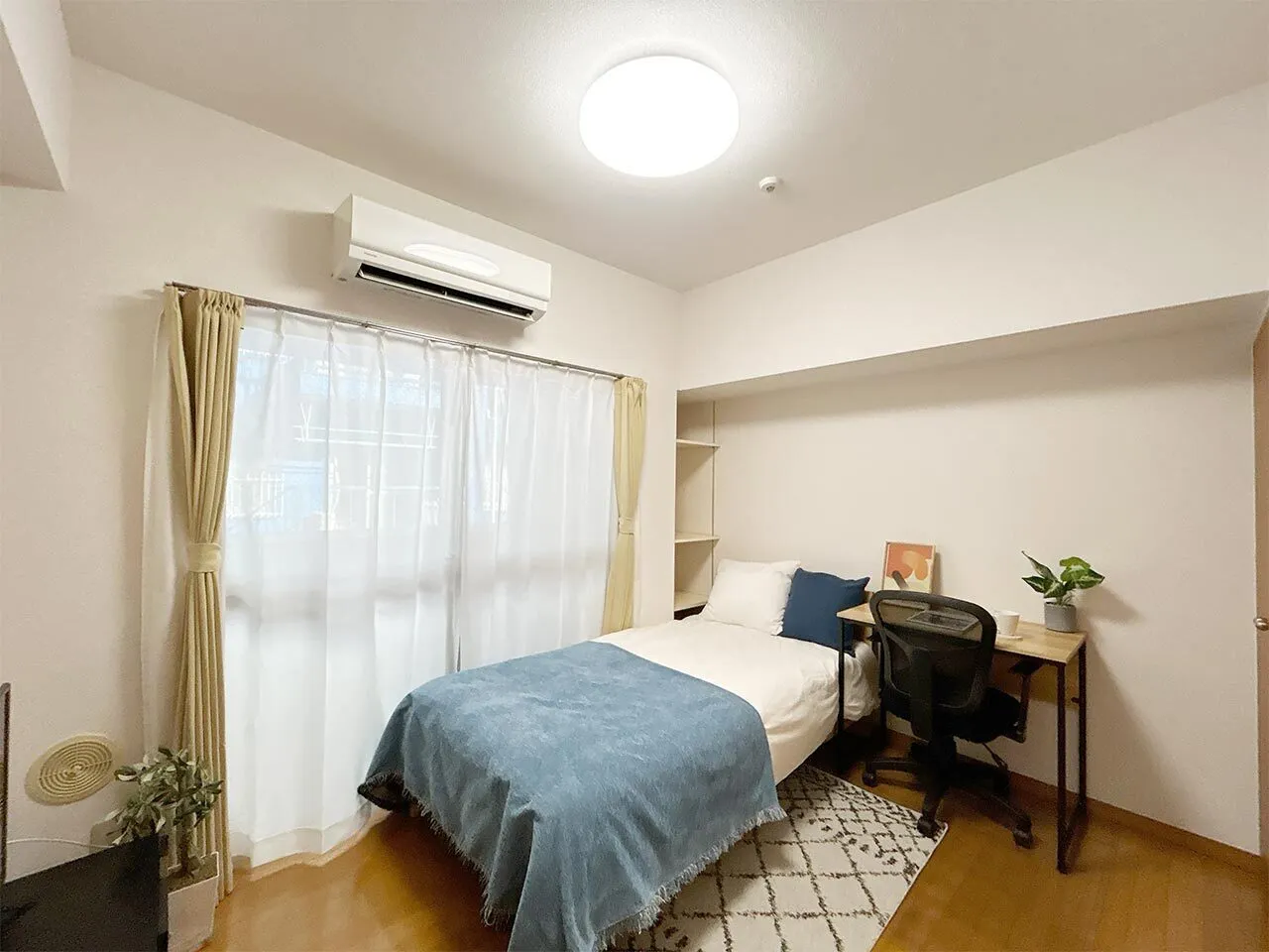 Mynavi STAY Miraie Kachidoki Water City - Interior - ["Furniture", "Flooring", "Floor"]