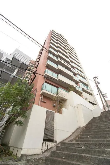 Qualia Chiyoda Ochanomizu - Exterior - ["Building", "Sky", "Plant"]