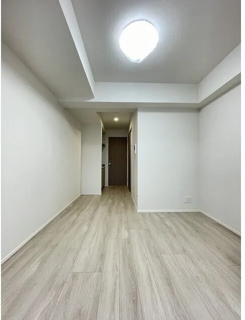Daffitto Kinshicho - Interior - ["Flooring", "Floor", "Ceiling"]