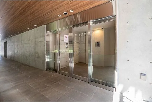 LUMIEC BUNKYO SENGOKU - Exterior - ["Flooring", "Wood", "Floor"]